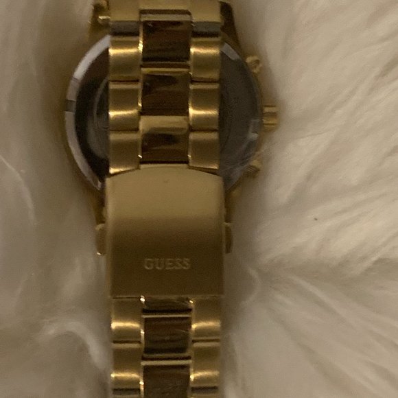 Guess Gold Toned Watch (SOLD) - Picture 4 of 4